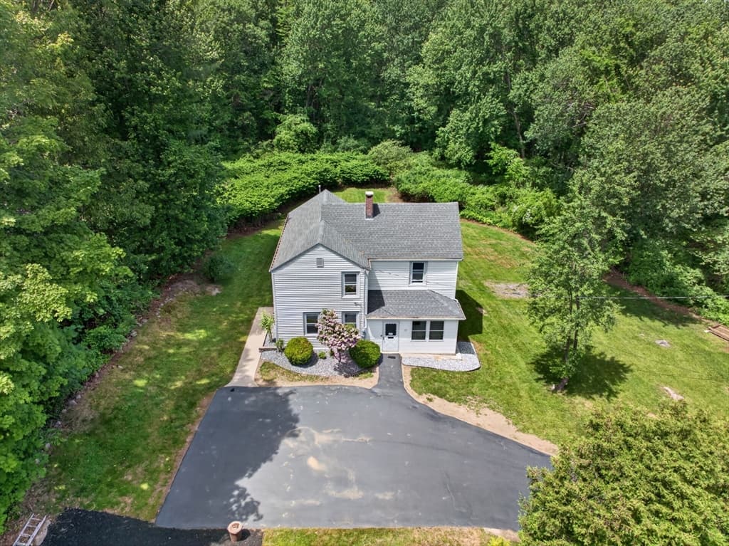 13 Percy Ave, Reading MA 01867 photo 3