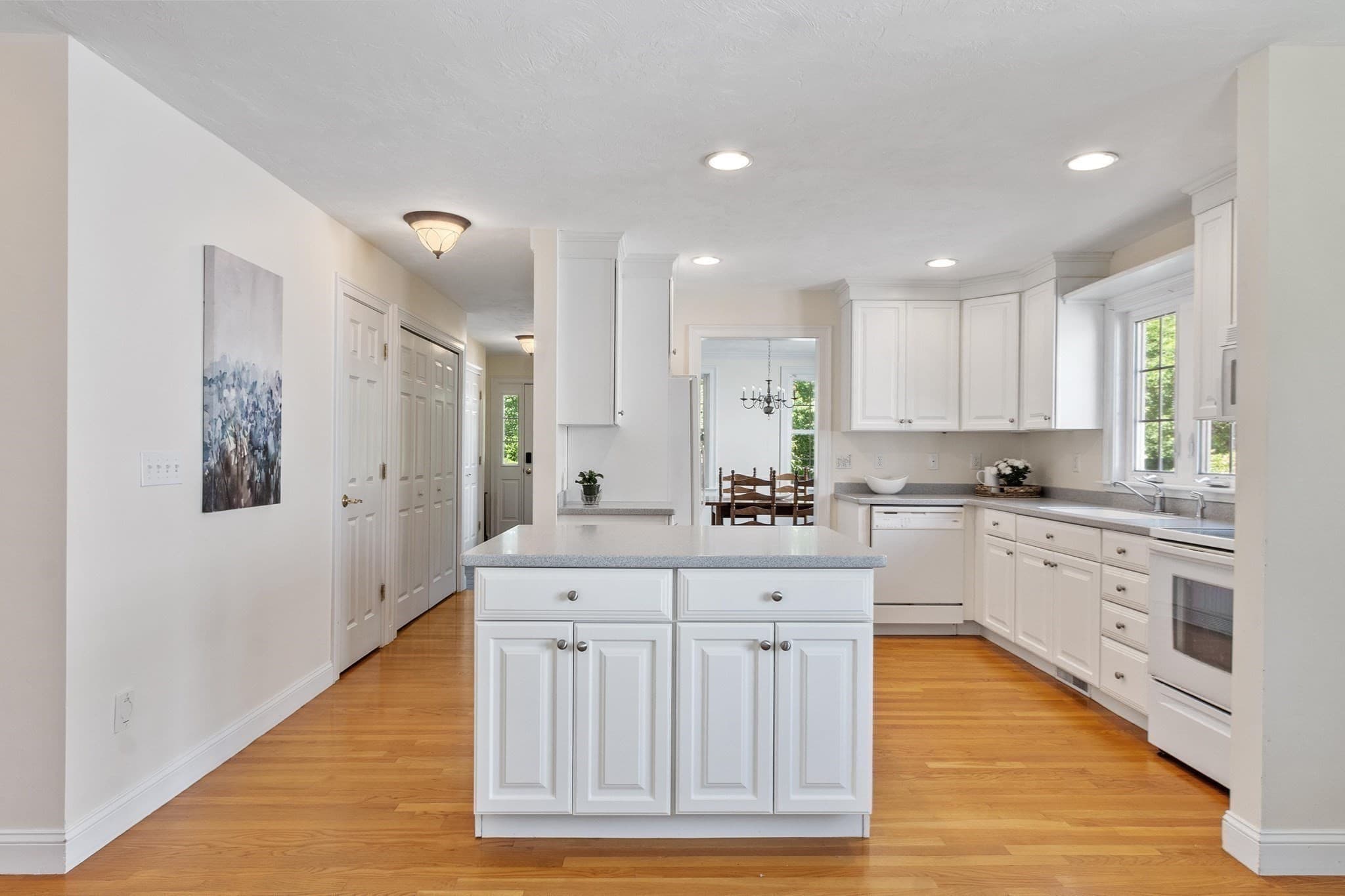 Condominium at 104 Summer Rd # 104, Boxborough MA 01719, Boxborough, photo 9 of 35