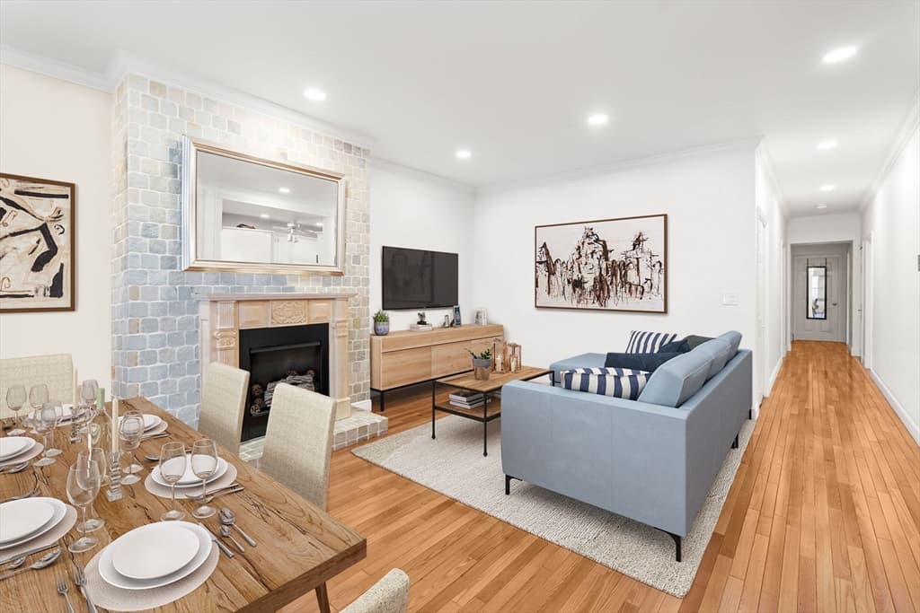 Condominium at 617 Massachusetts Ave # 1, Boston MA 02118, photo 3 of 17