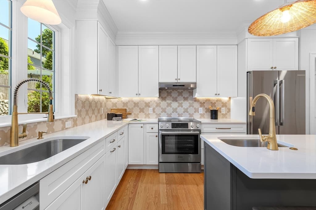 Single Family Residence at 93 Hathaway Circle, Arlington MA 02476, Arlington, photo 20 of 42