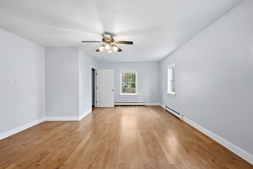 Single Family Residence at 8 Ash St, Plymouth MA 02360, photo 7 of 26