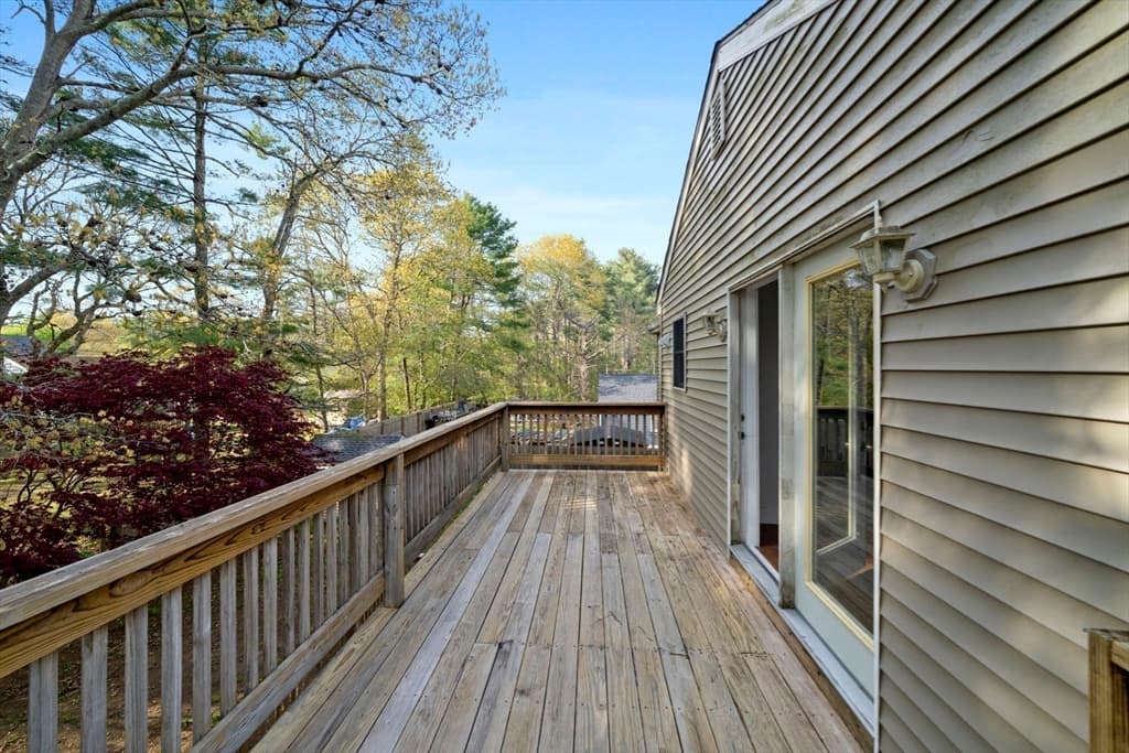 Single Family Residence at 8 Ash St, Plymouth MA 02360, photo 24 of 26