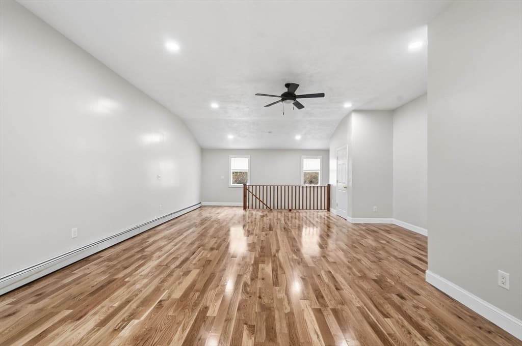 Single Family Residence at 8 Ash St, Plymouth MA 02360, photo 8 of 26