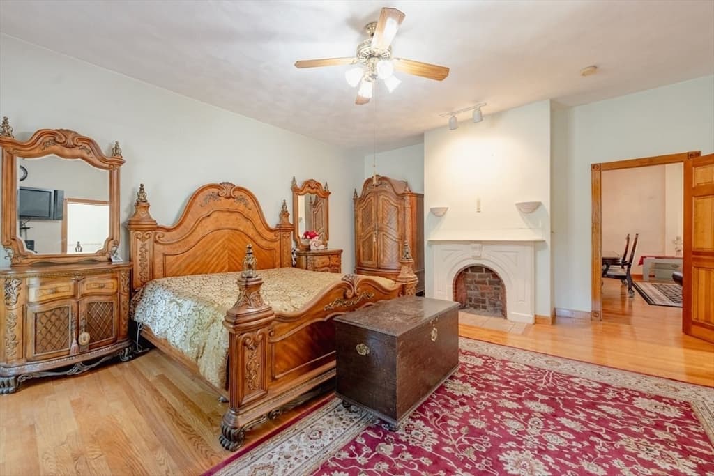 33 Water St, Medford MA 02155 photo 3