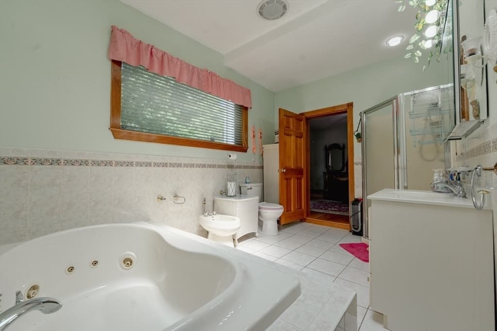 33 Water St, Medford MA 02155 photo 5
