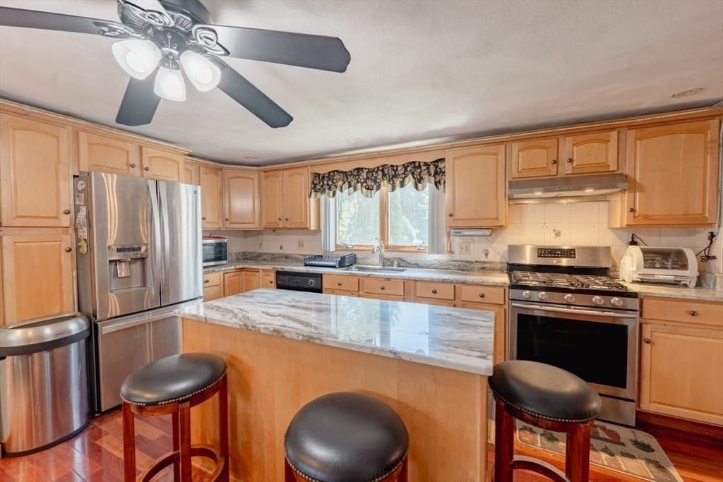 33 Water St, Medford MA 02155 photo 10