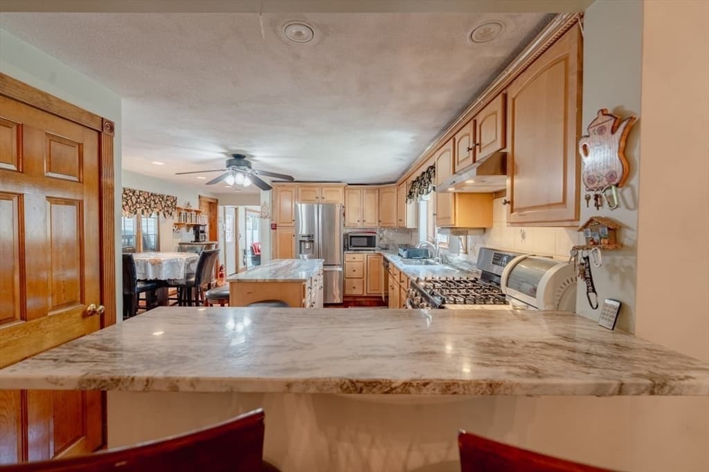33 Water St, Medford MA 02155 photo 8