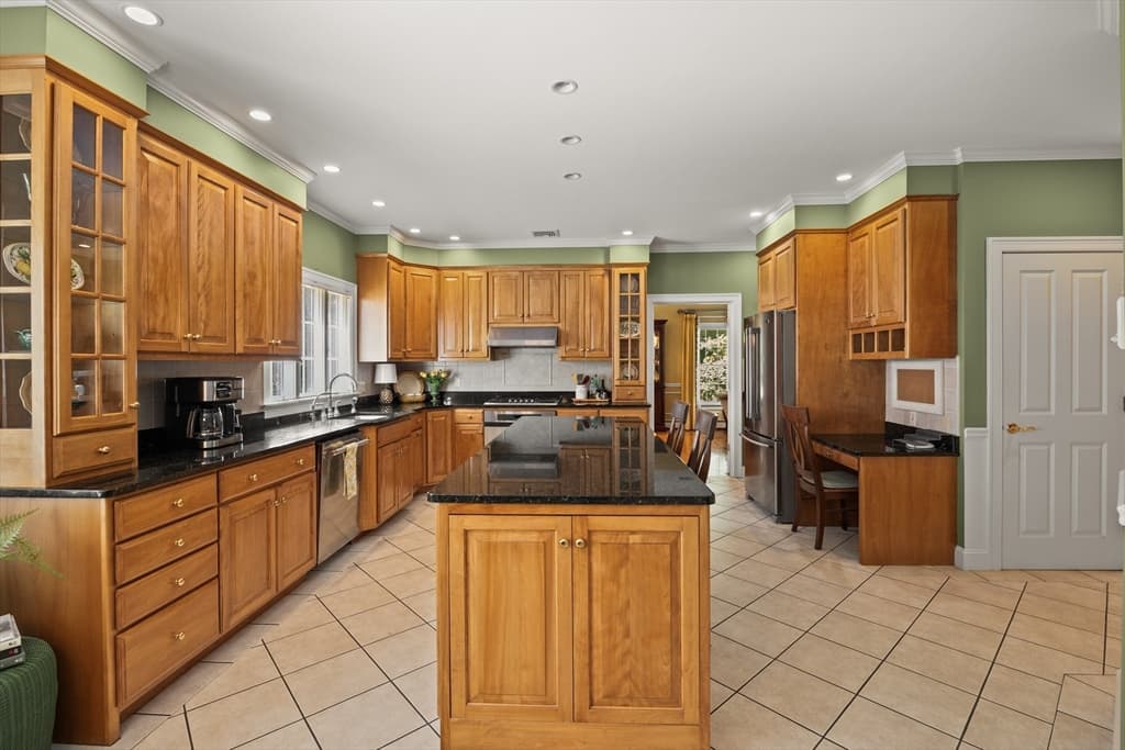 Single Family Residence at 58 Shirley Road, Raynham MA 02767, photo 9 of 37