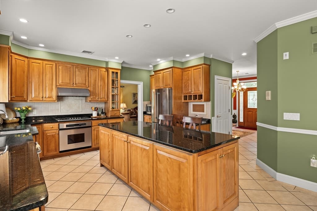 Single Family Residence at 58 Shirley Road, Raynham MA 02767, photo 11 of 37