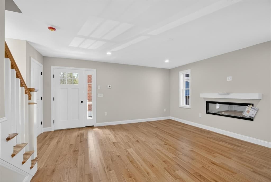 Single Family Residence at 22 Greystone # 22, Haverhill MA 01835, Haverhill, photo 5 of 34
