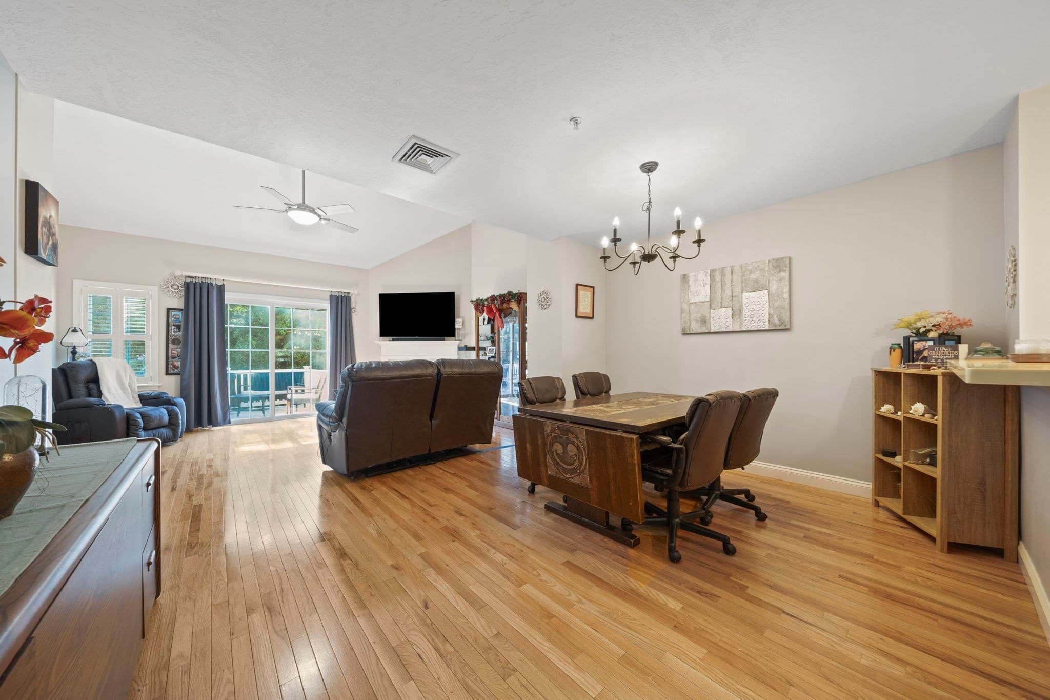 Condominium at 877 Auburnville Way # A3, Whitman MA 02382, photo 12 of 42