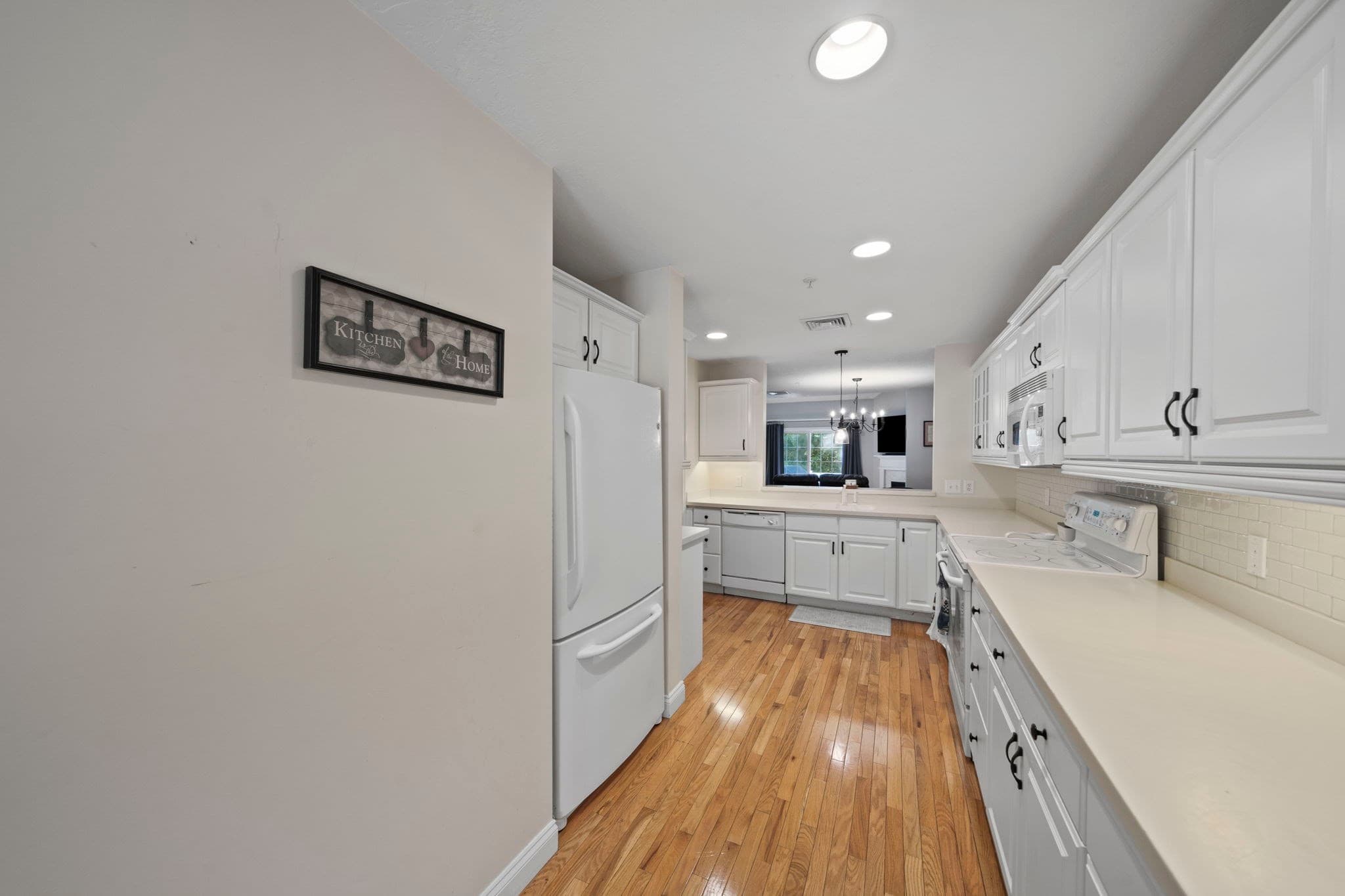 Condominium at 877 Auburnville Way # A3, Whitman MA 02382, photo 8 of 42