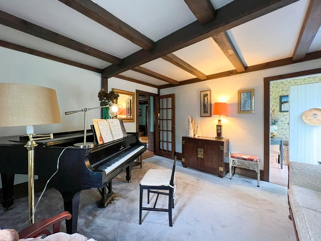 Single Family Residence at 110 Center St, Plympton MA 02367, Plympton, photo 10 of 24