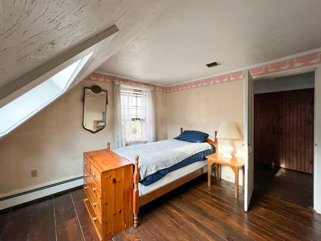 Single Family Residence at 110 Center St, Plympton MA 02367, Plympton, photo 15 of 24
