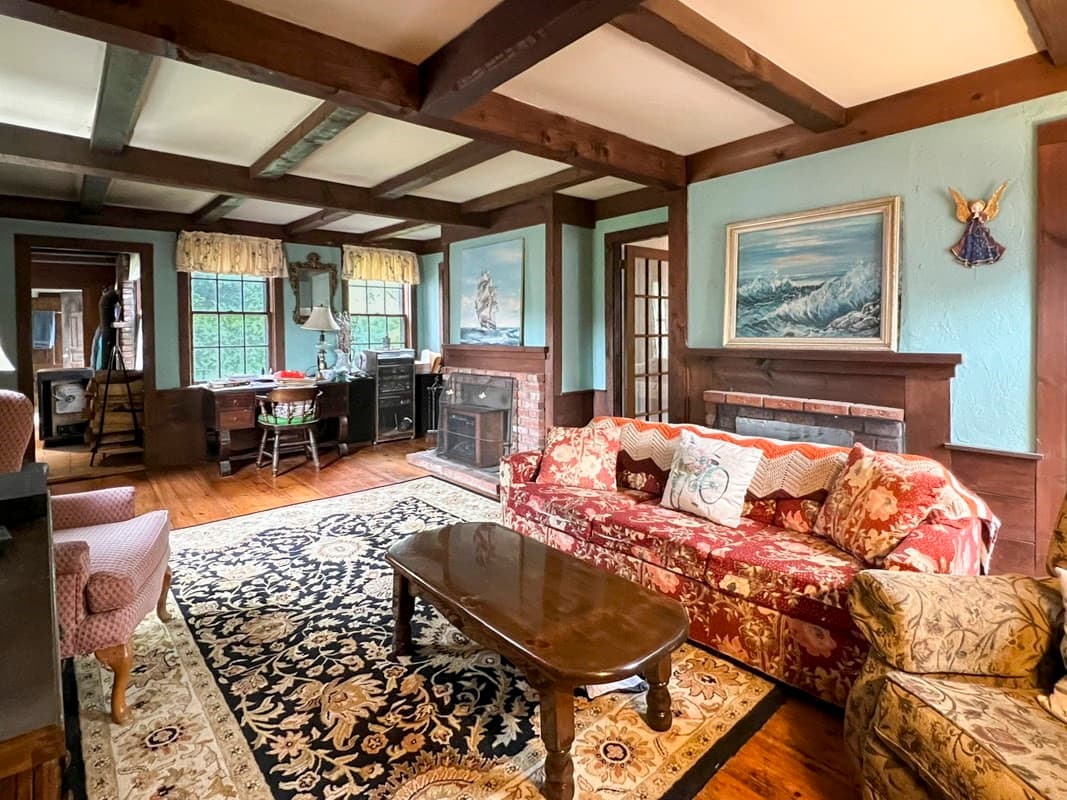 Single Family Residence at 110 Center St, Plympton MA 02367, Plympton, photo 8 of 24