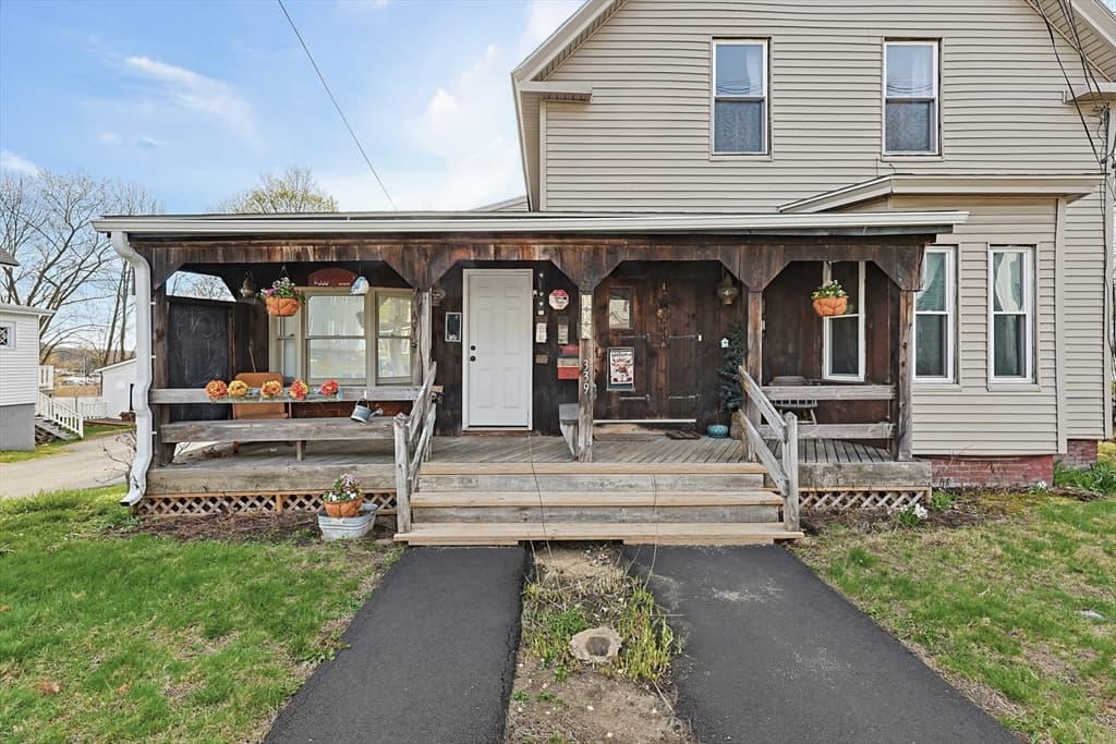 339 Chestnut Street, Gardner MA 01440 photo 2