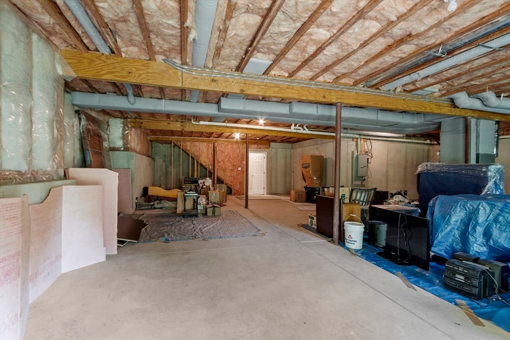 Condominium at 25 Flagstone Way # 25, Windham NH 03087, Windham, photo 27 of 32