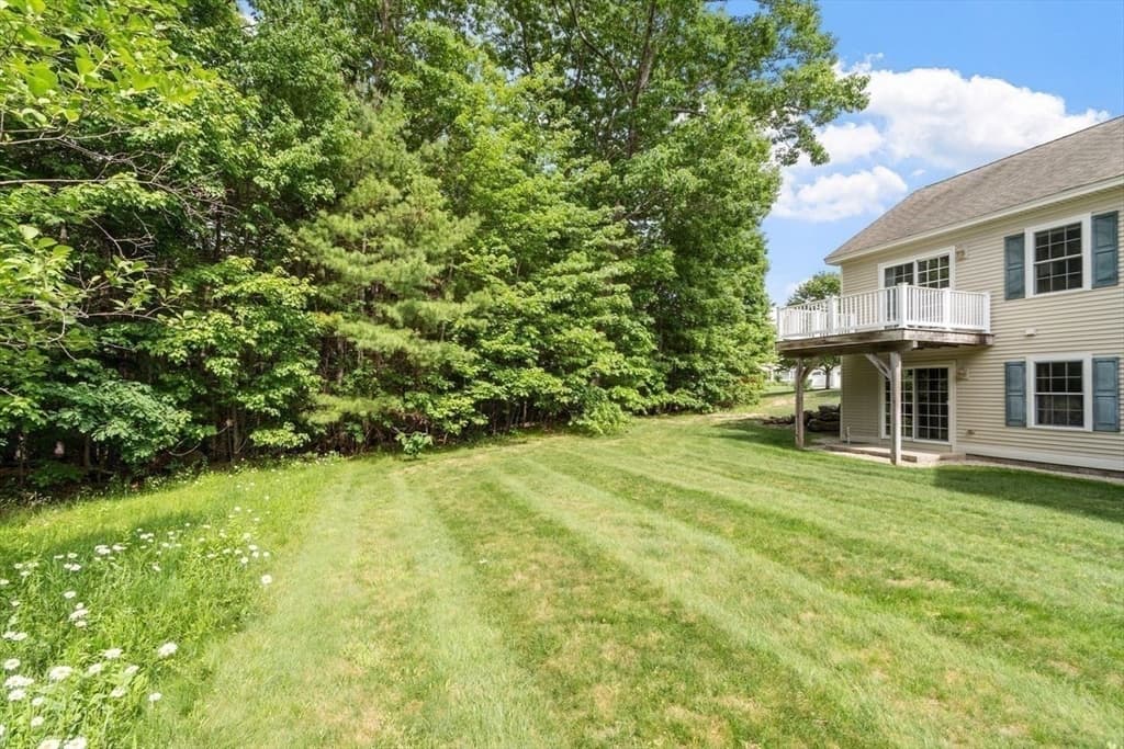 Condominium at 25 Flagstone Way # 25, Windham NH 03087, Windham, photo 30 of 32