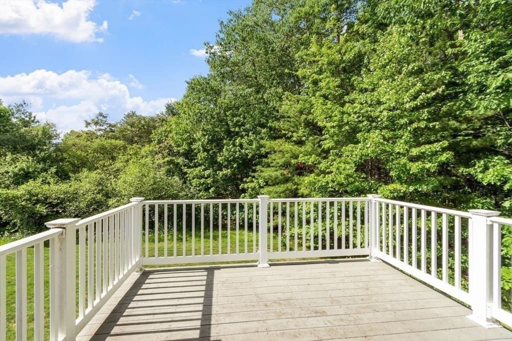 Condominium at 25 Flagstone Way # 25, Windham NH 03087, Windham, photo 15 of 32