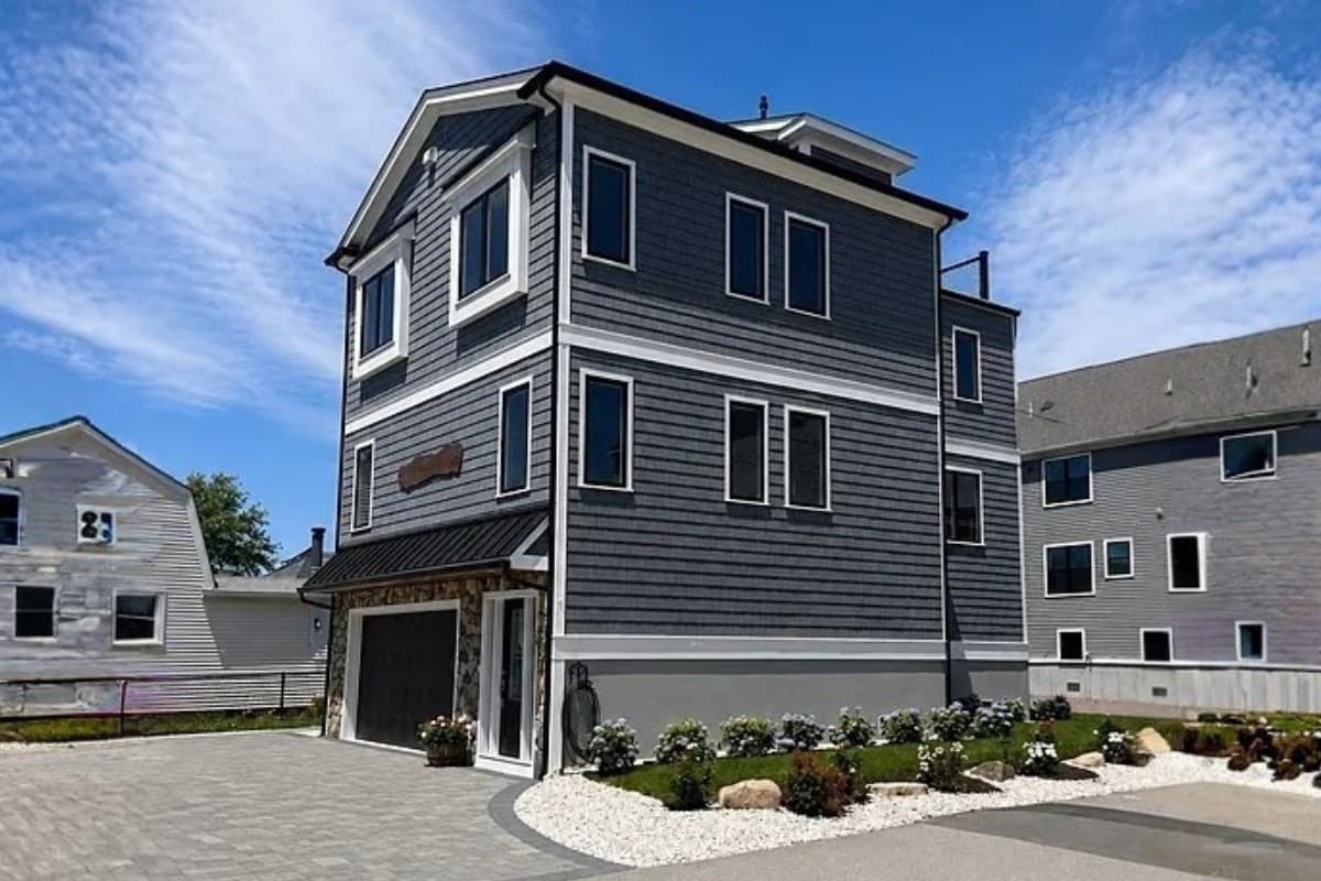 Single Family Residence at 84 Post Island Road, Quincy MA 02169, Quincy, photo 2 of 42