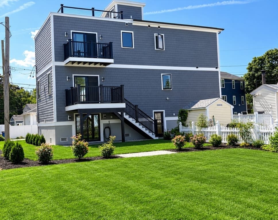 84 Post Island Road, Quincy MA 02169