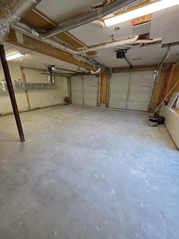 Single Family Residence at 46 Old Powder House Rd, Lakeville MA 02347, photo 22 of 33