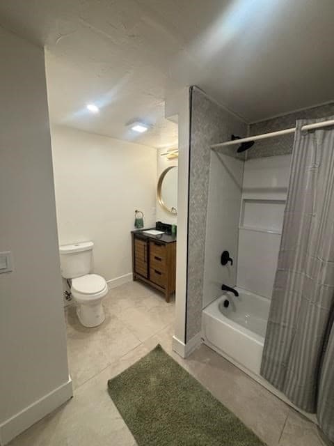 Single Family Residence at 46 Old Powder House Rd, Lakeville MA 02347, photo 5 of 33
