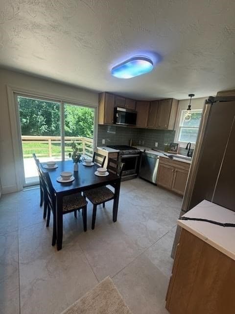 Single Family Residence at 46 Old Powder House Rd, Lakeville MA 02347, photo 8 of 33