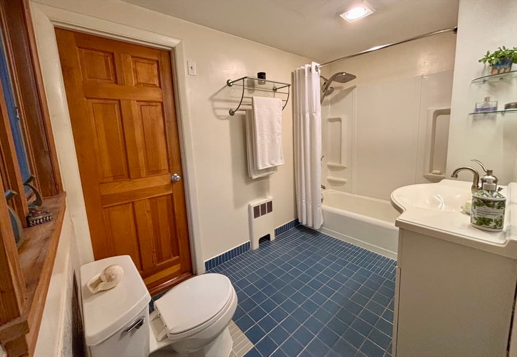 64 Lakeside Dr, Groton MA 01450 photo 12