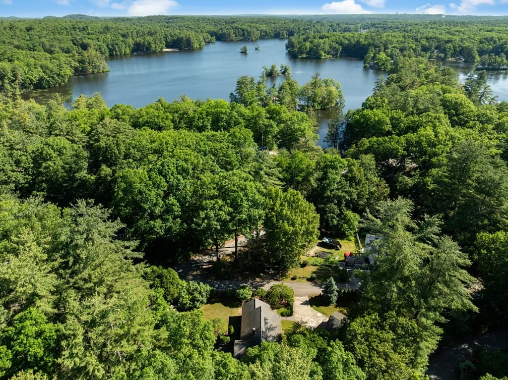 64 Lakeside Dr, Groton MA 01450 photo 3