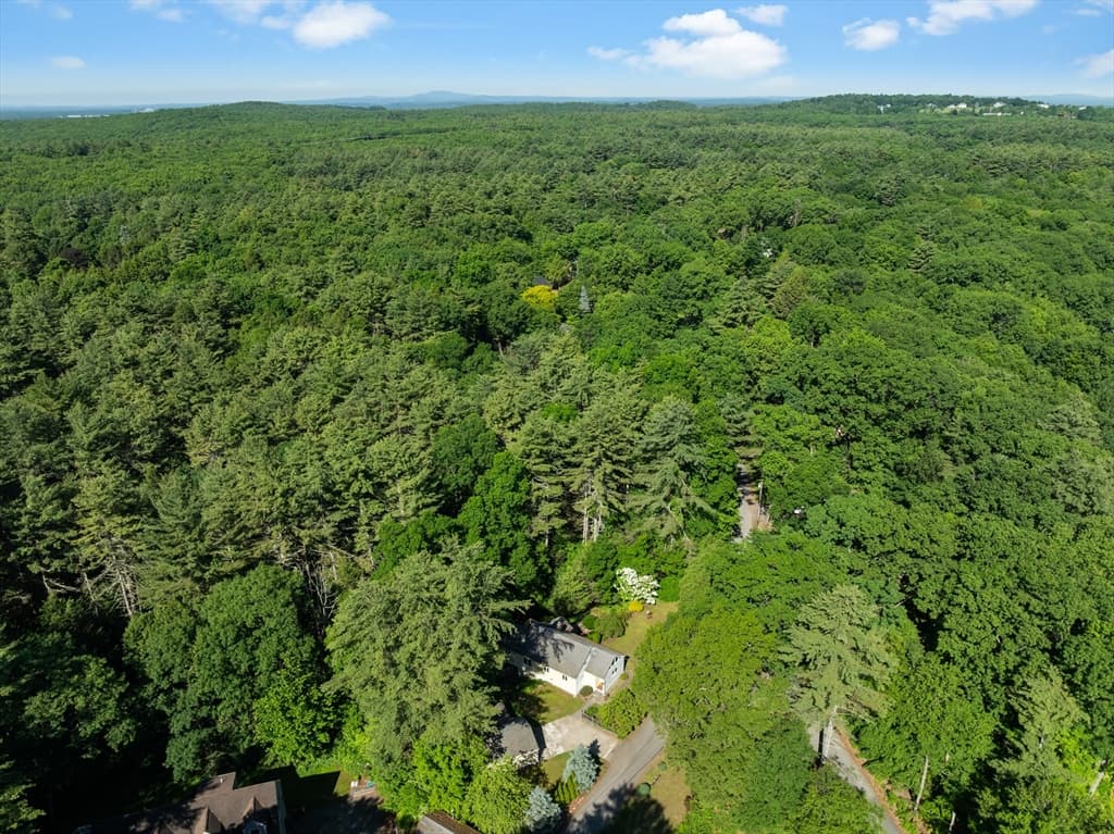 64 Lakeside Dr, Groton MA 01450 photo 4