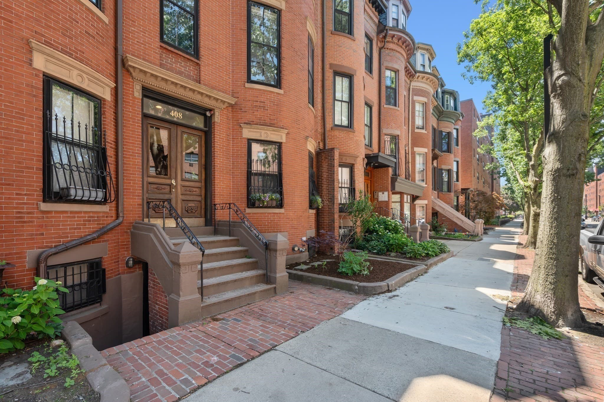 408 Columbus Ave # 2, Boston MA 02116