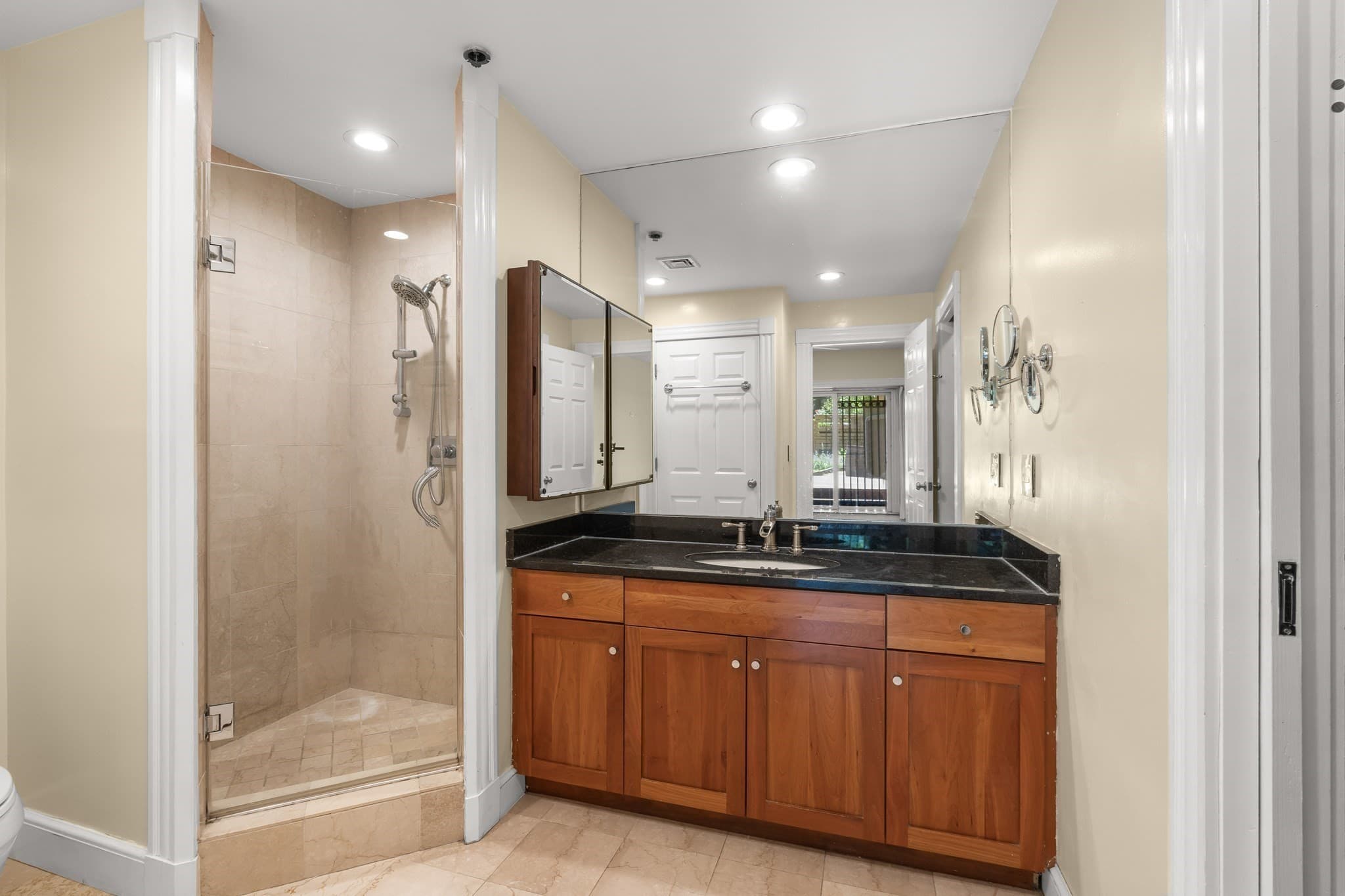 Condominium at 408 Columbus Ave # 2, Boston MA 02116, photo 25 of 37