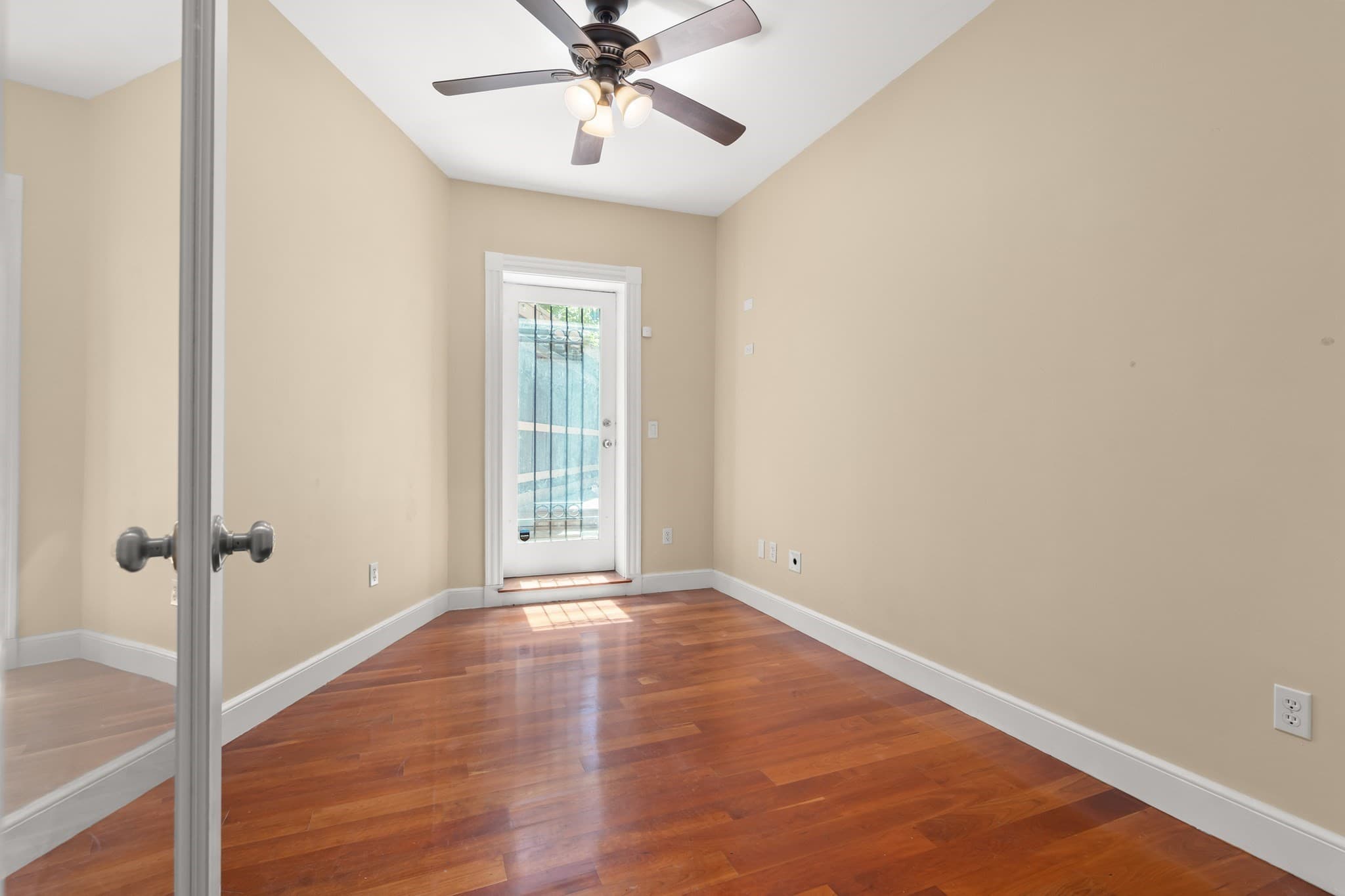 Condominium at 408 Columbus Ave # 2, Boston MA 02116, photo 21 of 37