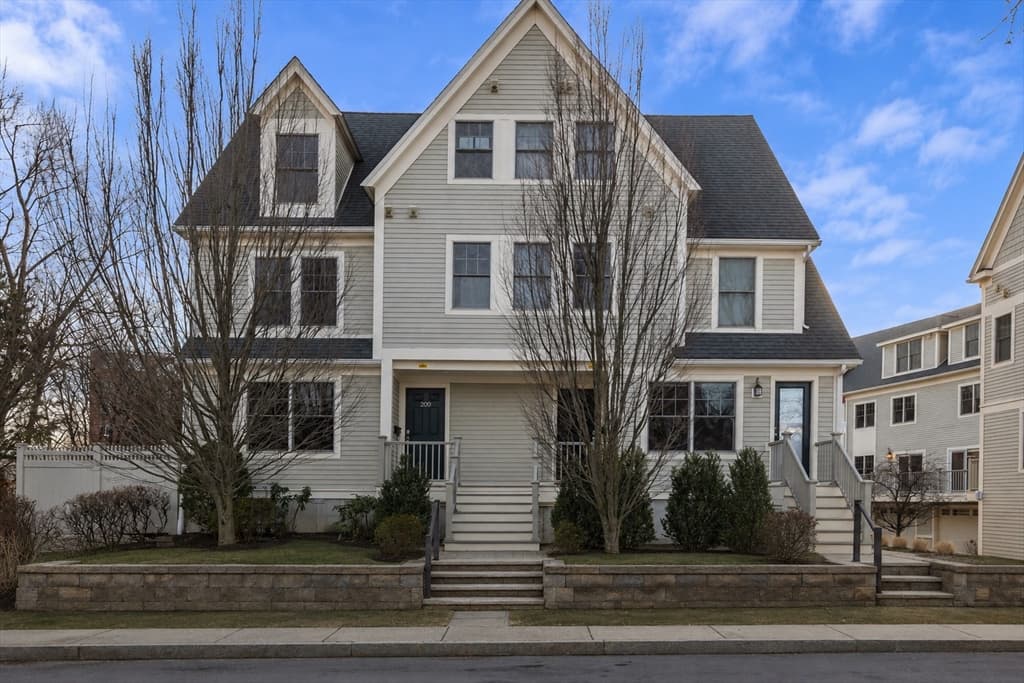 200 Fayette # 200, Watertown MA 02472