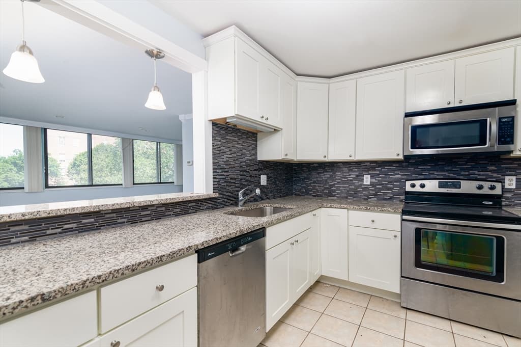 77 Adams St # 210, Quincy MA 02169 photo 3