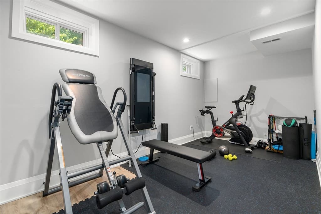 Condominium at 1058 Beacon Street # 2, Newton MA 02459, Newton, photo 33 of 40