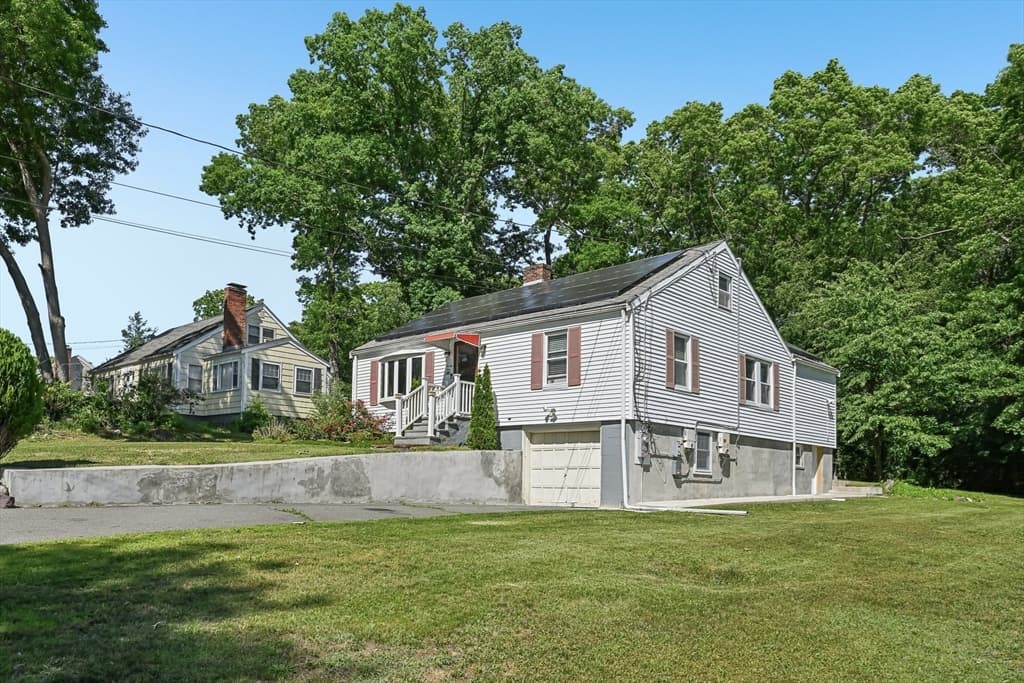 Single Family Residence at 79 Russ St, Randolph MA 02368, photo 32 of 32