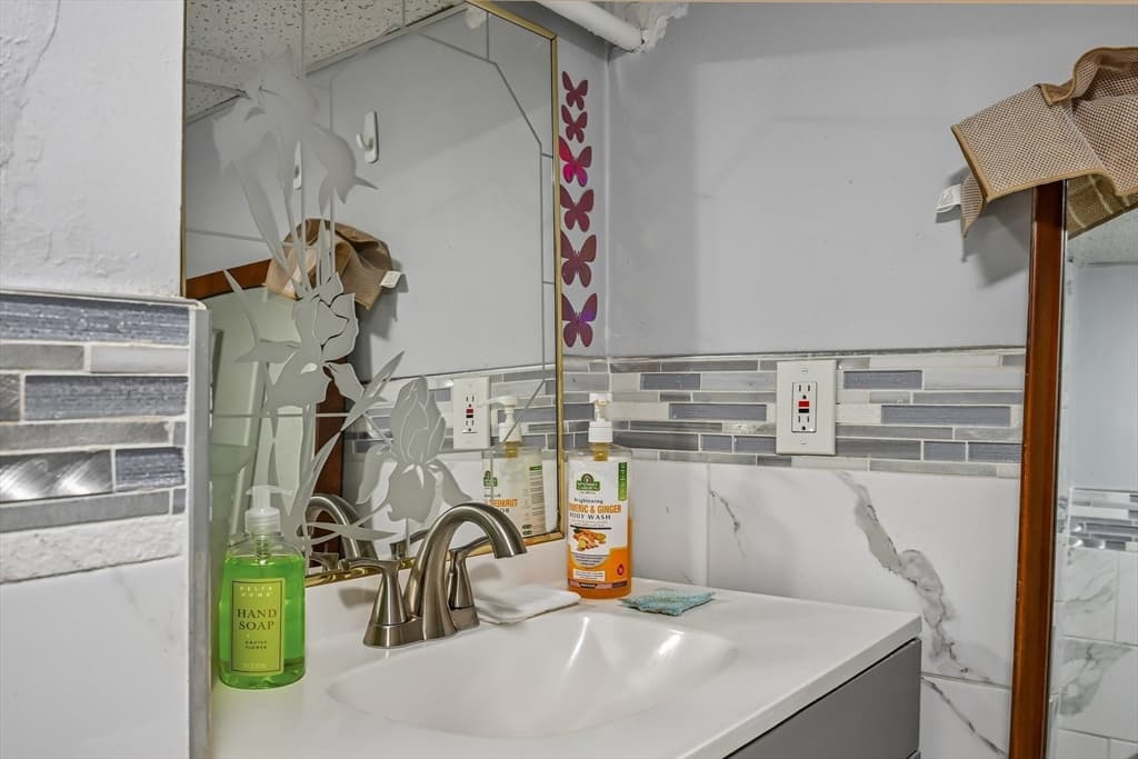 Single Family Residence at 79 Russ St, Randolph MA 02368, photo 25 of 32
