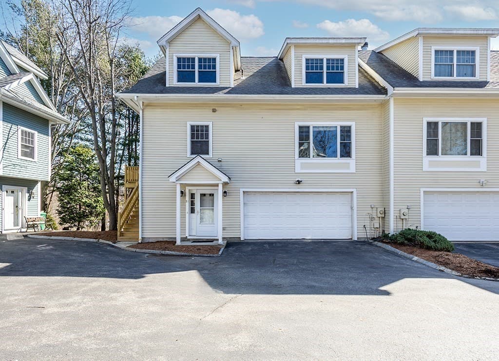 Condominium at 81 Beecher Pl # 81, Newton MA 02459, Newton, photo 34 of 35