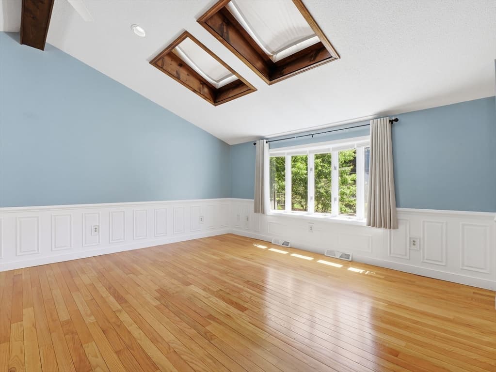 Single Family Residence at 20 Franklin St, Billerica MA 01862, photo 3 of 42