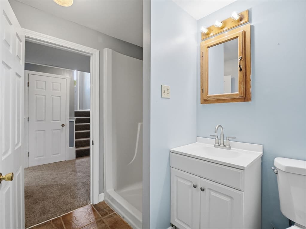 Single Family Residence at 20 Franklin St, Billerica MA 01862, photo 31 of 42
