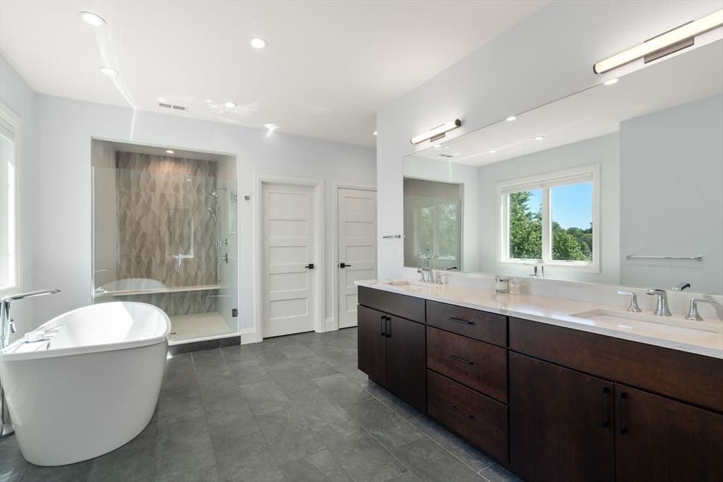 Single Family Residence at 1058 Beacon Street # 2, Newton MA 02459, Newton, photo 26 of 40