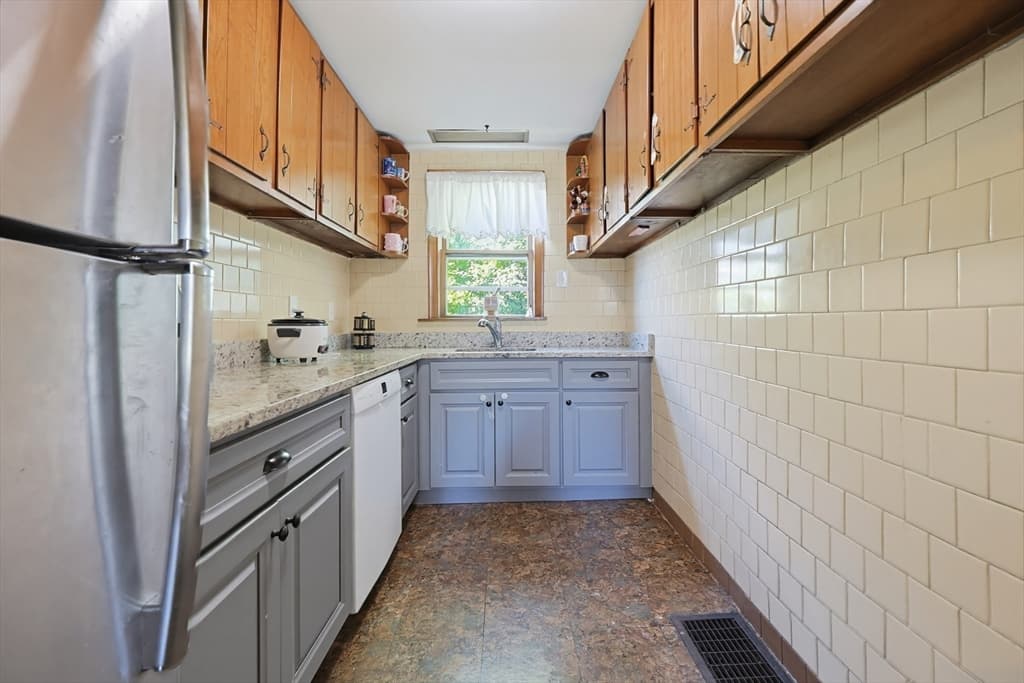 49 Atlantic Terrace, Lynn MA 01902 photo 11