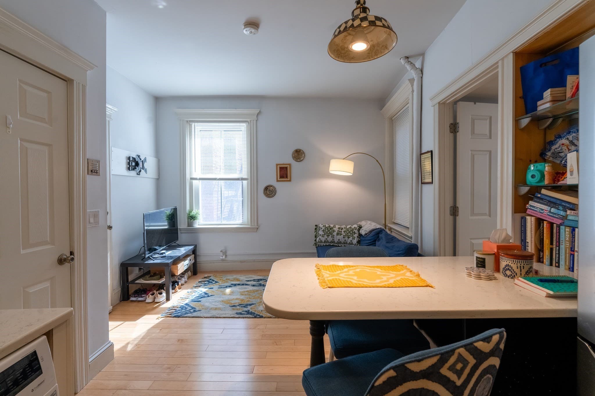 Condominium at 68 Phillips St # 6, Boston MA 02114, photo 3 of 17