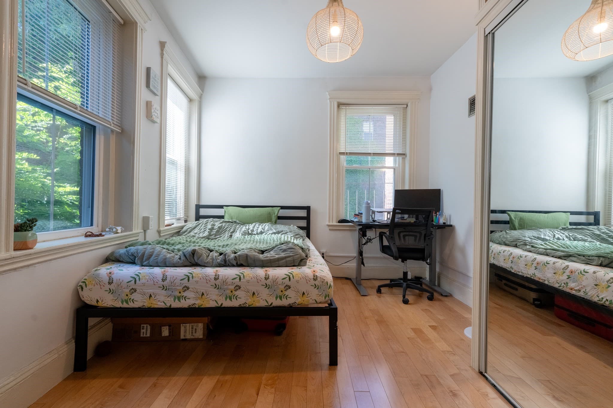 Condominium at 68 Phillips St # 6, Boston MA 02114, photo 9 of 17