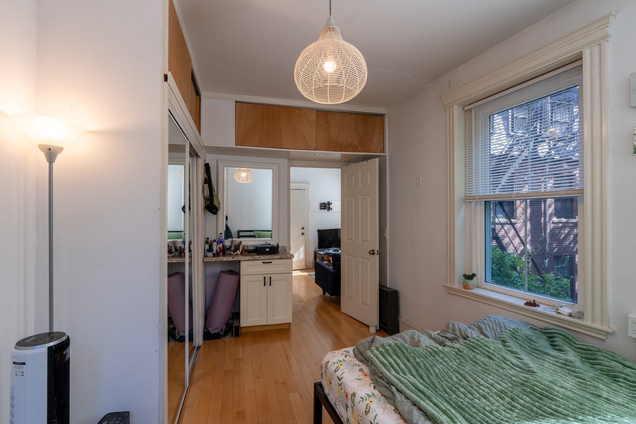 Condominium at 68 Phillips St # 6, Boston MA 02114, photo 11 of 17