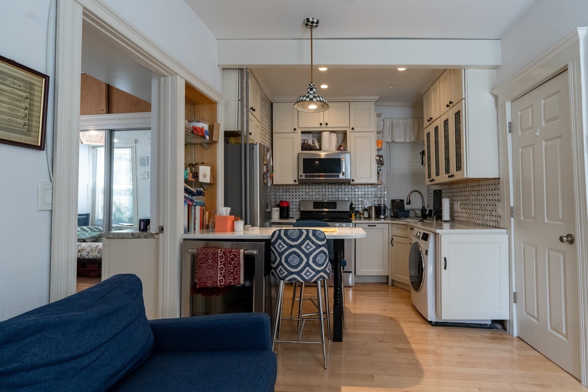 Condominium at 68 Phillips St # 6, Boston MA 02114, photo 4 of 17