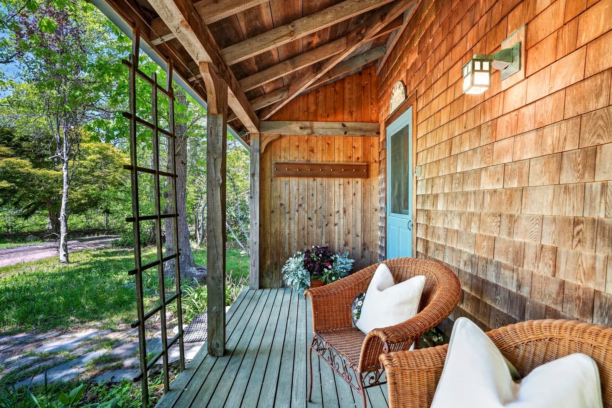 Single Family Residence at 4 Rock Pond Road, West Tisbury MA 02575, photo 2 of 31