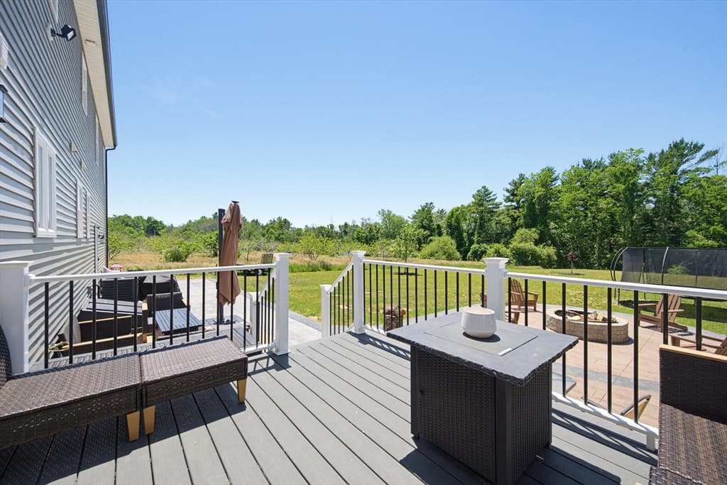 1479 Main St, Acushnet MA 02743 photo 10